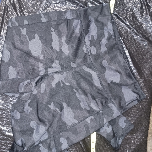 Ideology Black and Gray Leggings Versatile Activewear - Picture 13 of 16